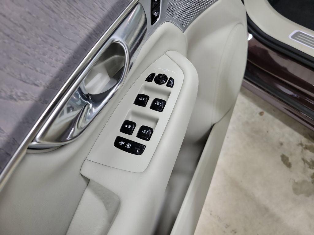 2026 Volvo XC90 Plug-In Hybrid T8 Ultra 7 Passenger