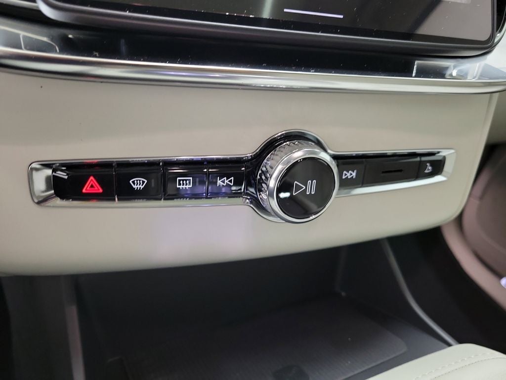 2026 Volvo XC90 Plug-In Hybrid T8 Ultra 7 Passenger