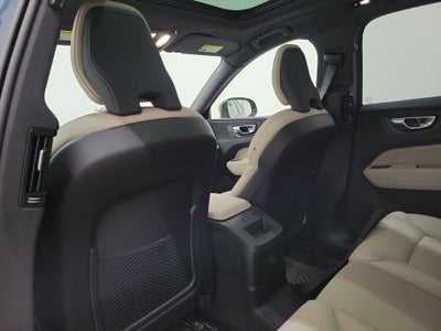 2026 Volvo XC60 Plug-In Hybrid T8 Plus