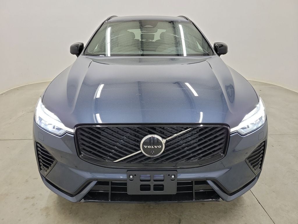 2026 Volvo XC60 Plug-In Hybrid T8 Plus