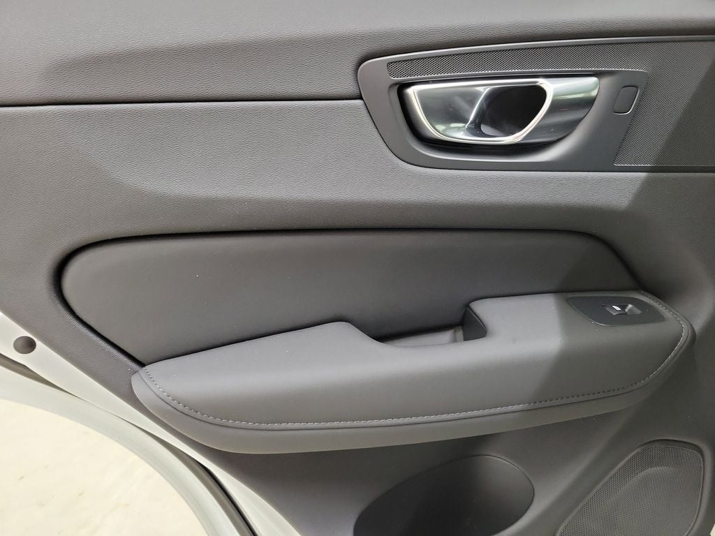 2026 Volvo XC60 Plug-In Hybrid T8 Core