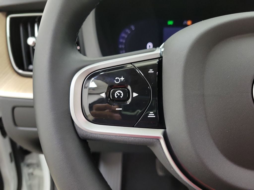 2026 Volvo XC60 Plug-In Hybrid T8 Core