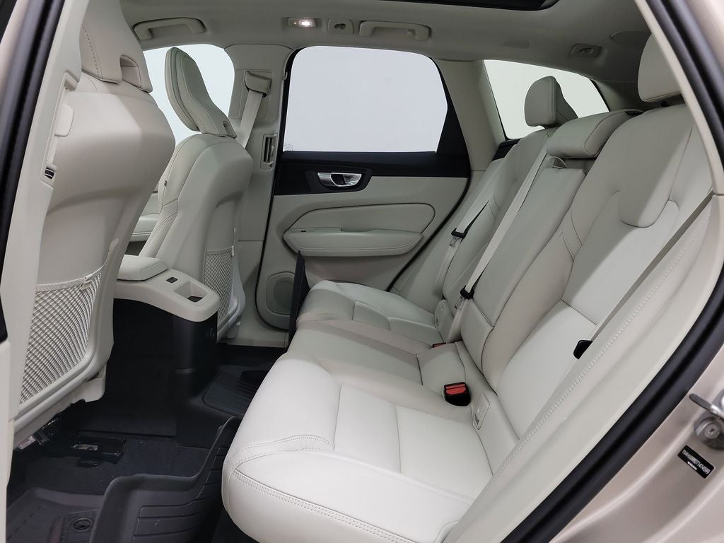 2026 Volvo XC60 Plug-In Hybrid T8 Ultra