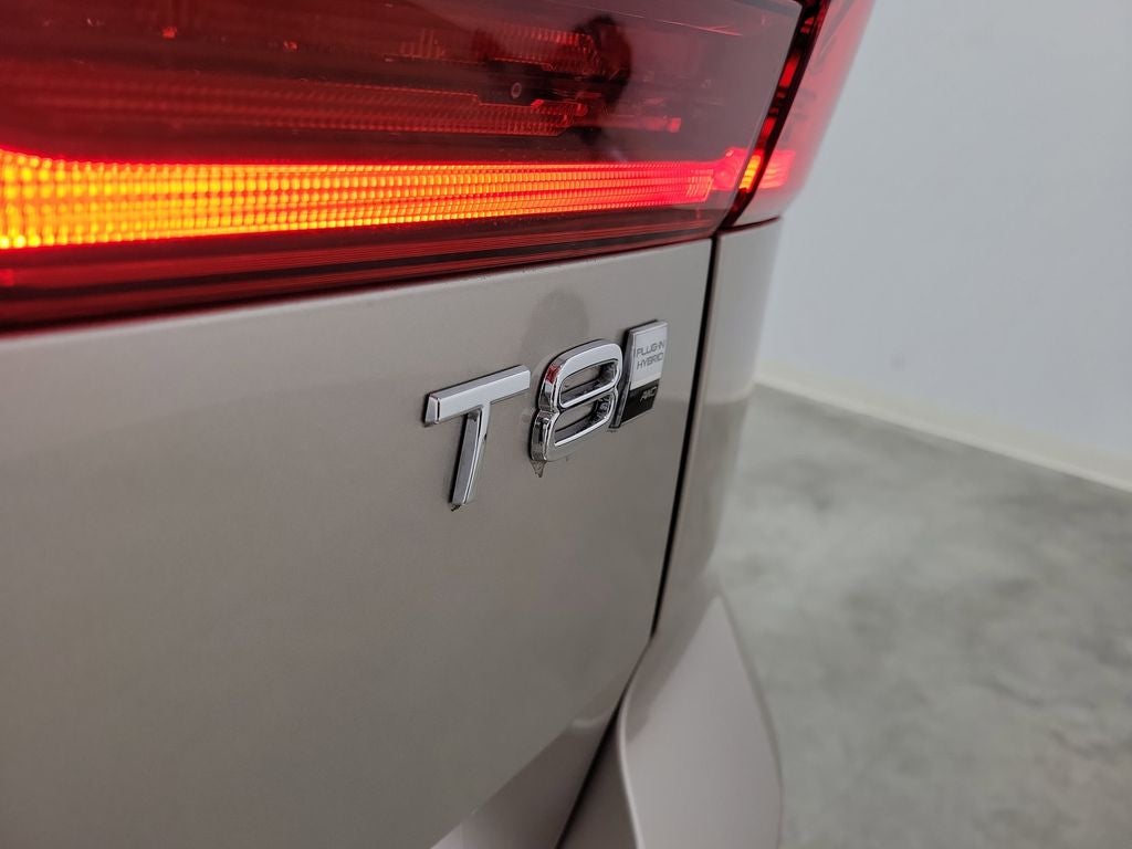 2026 Volvo XC60 Plug-In Hybrid T8 Ultra