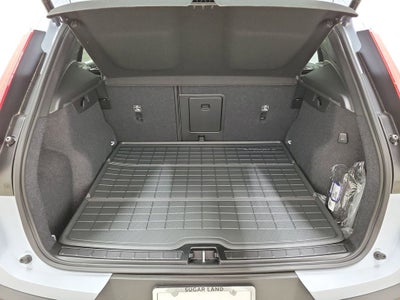 2026 Volvo XC40 B4 Plus