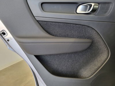 2026 Volvo XC40 B4 Plus