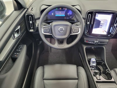 2026 Volvo XC40 B4 Plus