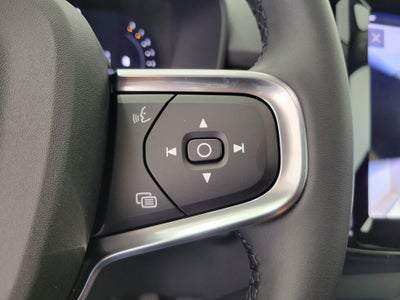 2026 Volvo XC40 B4 Plus