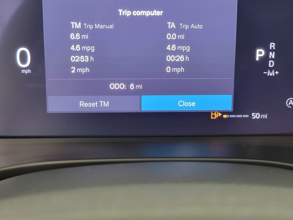 2026 Volvo XC40 B4 Plus