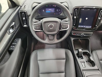 2026 Volvo XC40 B4 Core
