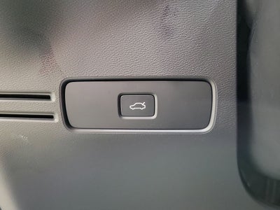 2026 Volvo XC40 B4 Core