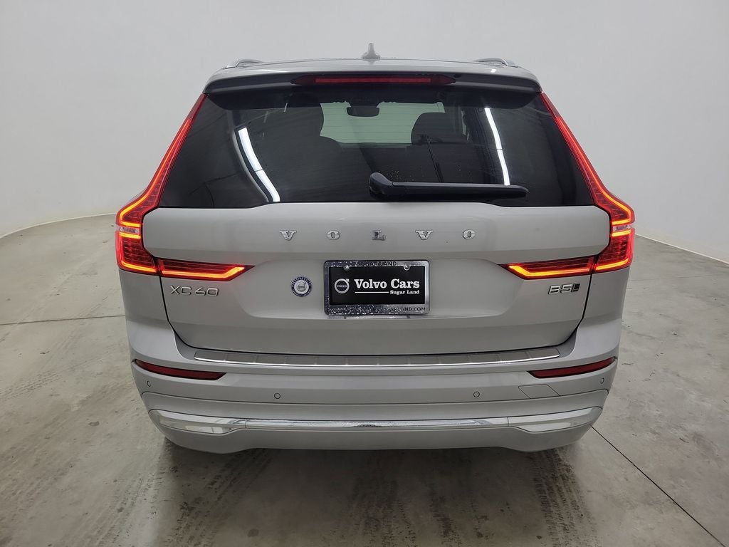 2023 Volvo XC60 B5 Plus Bright Theme