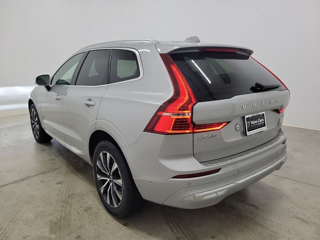 2023 Volvo XC60 B5 Plus Bright Theme