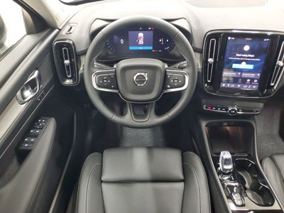 2026 Volvo XC40 B5 Plus