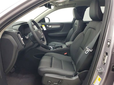 2026 Volvo XC40 B5 Plus