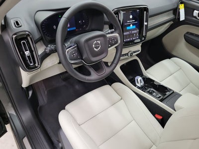 2026 Volvo XC40 B5 Plus