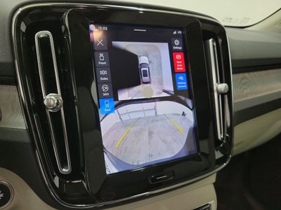 2026 Volvo XC40 B5 Plus