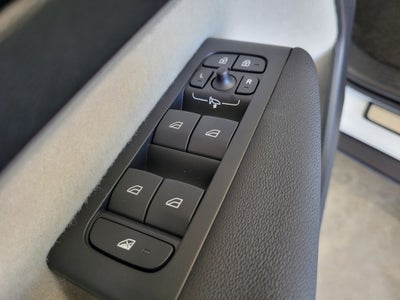 2026 Volvo XC40 PLUS AWD