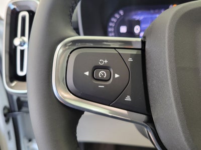 2026 Volvo XC40 PLUS AWD