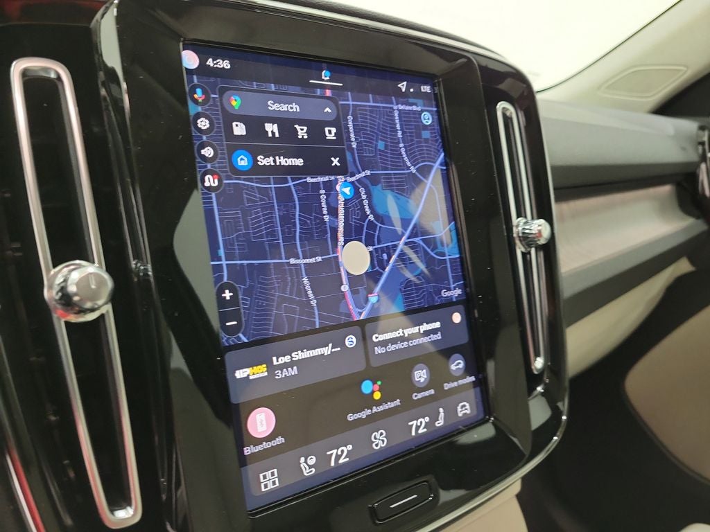 2026 Volvo XC40 B5 Plus