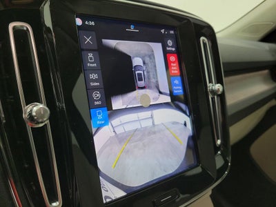 2026 Volvo XC40 B5 Plus