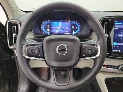 2025 Volvo XC40 B5 Plus Bright Theme