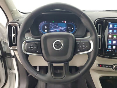 2025 Volvo XC40 B5 Plus Bright Theme