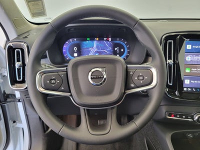 2025 Volvo XC40 B5 Core
