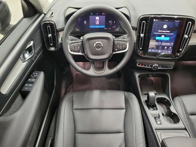 2026 Volvo XC40 B5 Core