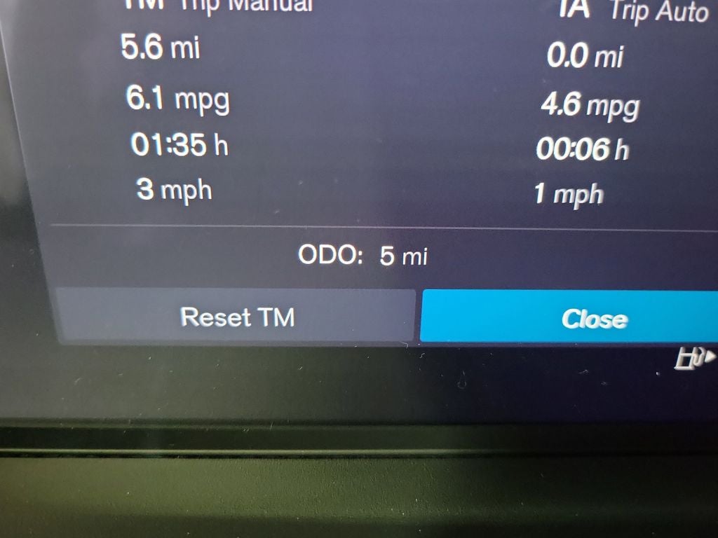 2026 Volvo XC40 B5 Core