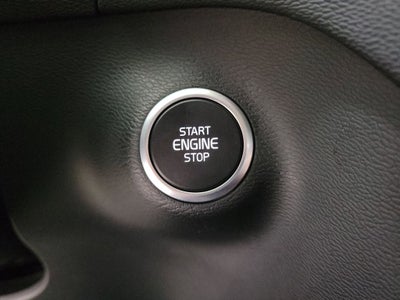 2025 Volvo XC40 B5 Core