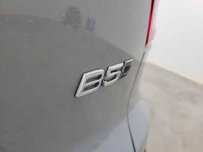 2025 Volvo XC40 B5 Core