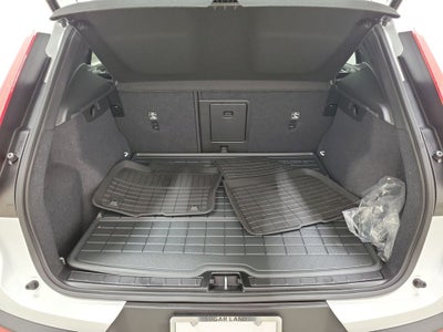 2026 Volvo XC40 B5 Core