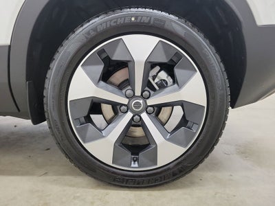 2026 Volvo XC40 B5 Core