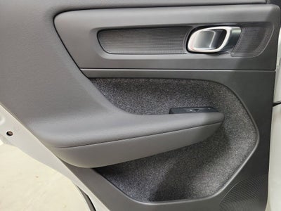 2026 Volvo XC40 B5 Core