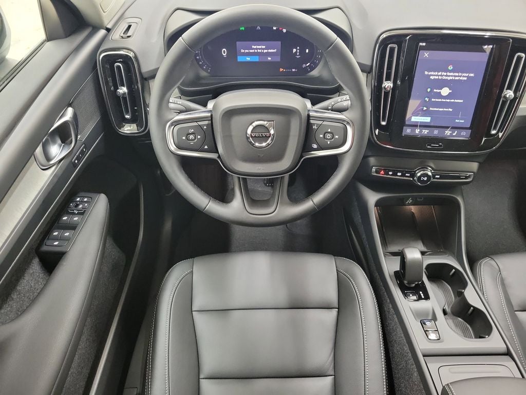 2026 Volvo XC40 B5 Core