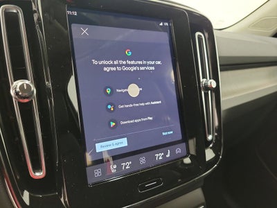 2026 Volvo XC40 B5 Core