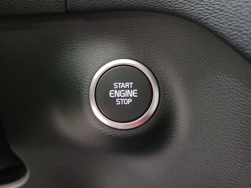 2026 Volvo XC40 B5 Core