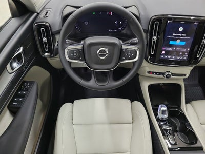 2026 Volvo XC40 B5 Ultra