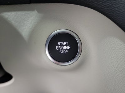 2026 Volvo XC40 B5 Ultra