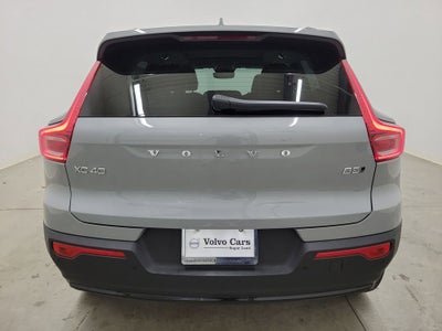 2026 Volvo XC40 B5 Ultra