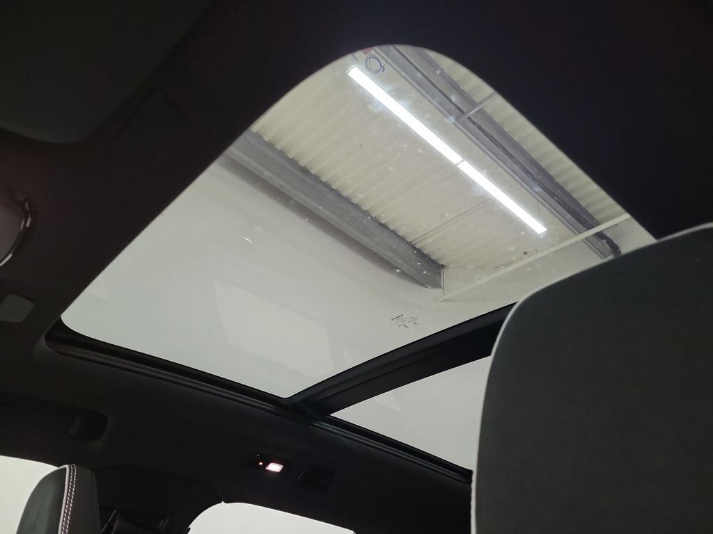 2026 Volvo XC40 B5 Ultra