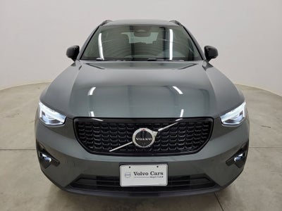 2026 Volvo XC40 B5 Ultra