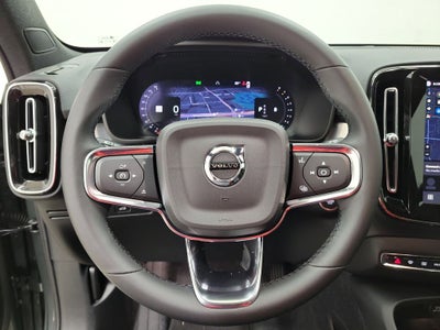2026 Volvo XC40 B5 Ultra