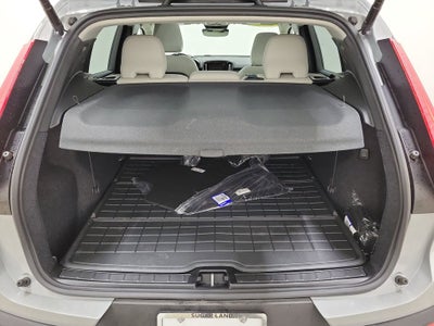 2026 Volvo XC40 B5 Ultra