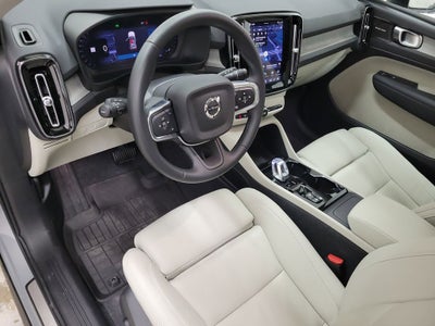 2026 Volvo XC40 B5 Ultra