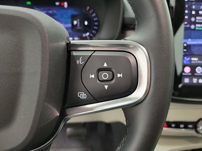 2026 Volvo XC40 B5 Ultra