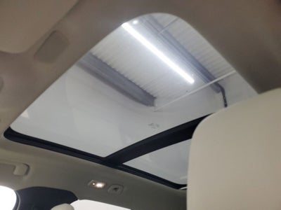 2025 Volvo XC40 B5 Ultra Dark Theme