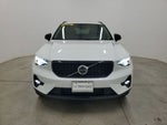 2025 Volvo XC40 B5 Ultra Dark Theme