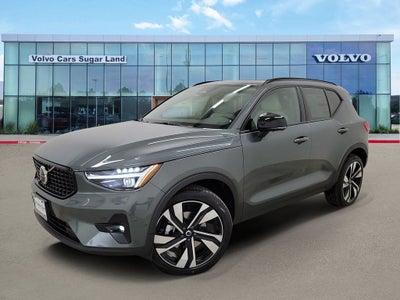 2026 Volvo XC40 B5 Ultra